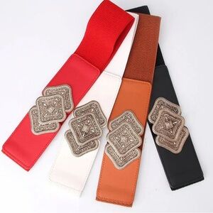 WHITE Elastic Leather Gold Buckle Fashion Belt